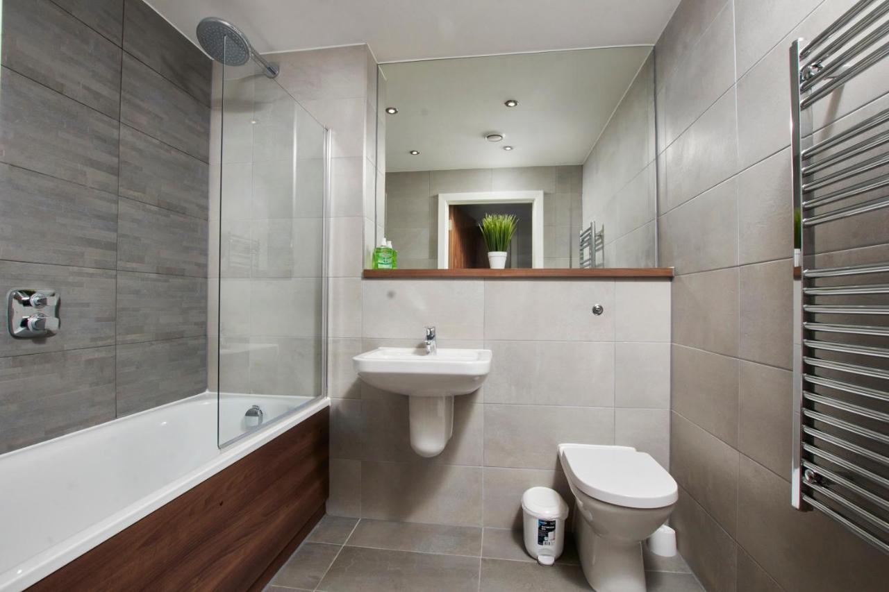 Lovely Central Abode - Amazing Views - Parking Apartman Manchester Kültér fotó