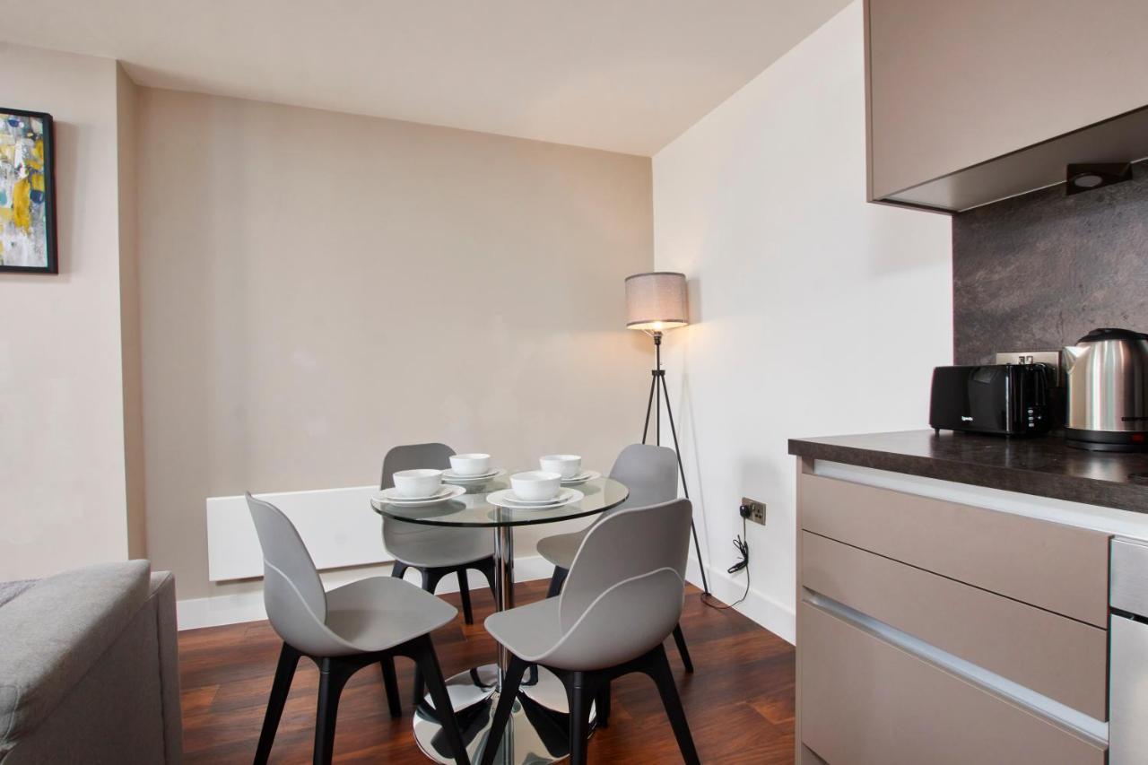 Lovely Central Abode - Amazing Views - Parking Apartman Manchester Kültér fotó